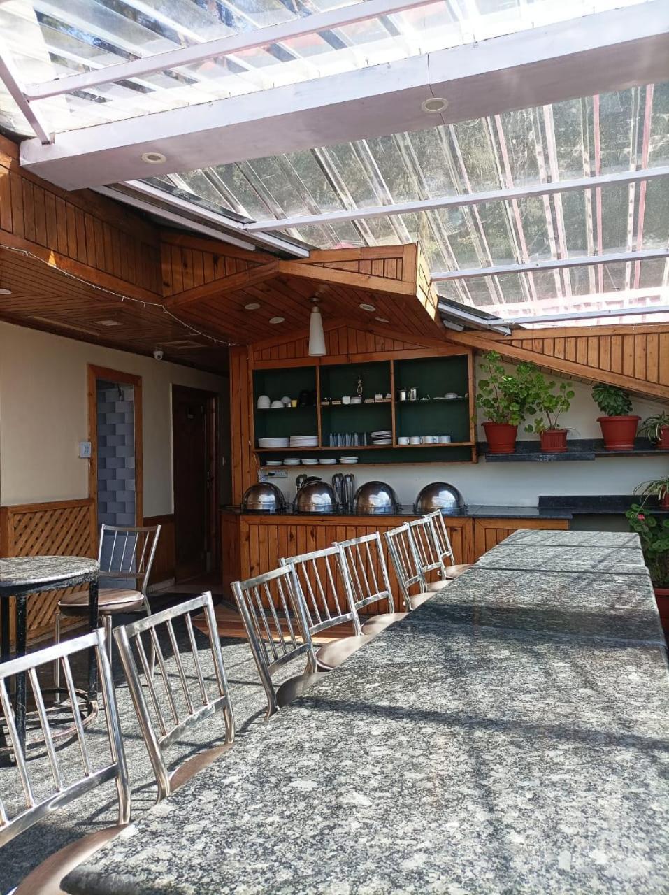 Hotel Rajat Chhota Simla 외부 사진